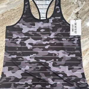 One More Rep Women's Camouflage Tank Top - Black and Gray ZYIA